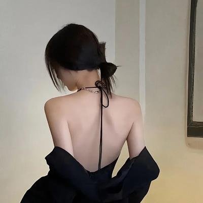 君有云